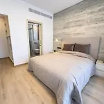 Malberry Park 201 - Modern 2 Bedroom Apartment With Pool, Gym, Jaccuzi